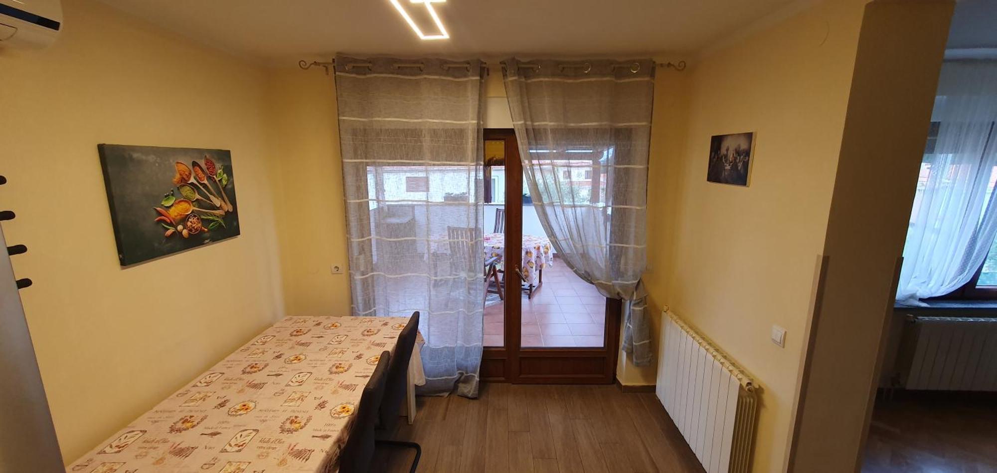 Apartments & Studio Matan Rovinj Bagian luar foto