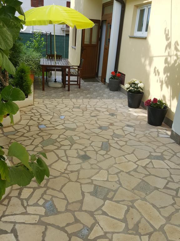 Apartments & Studio Matan Rovinj Bagian luar foto