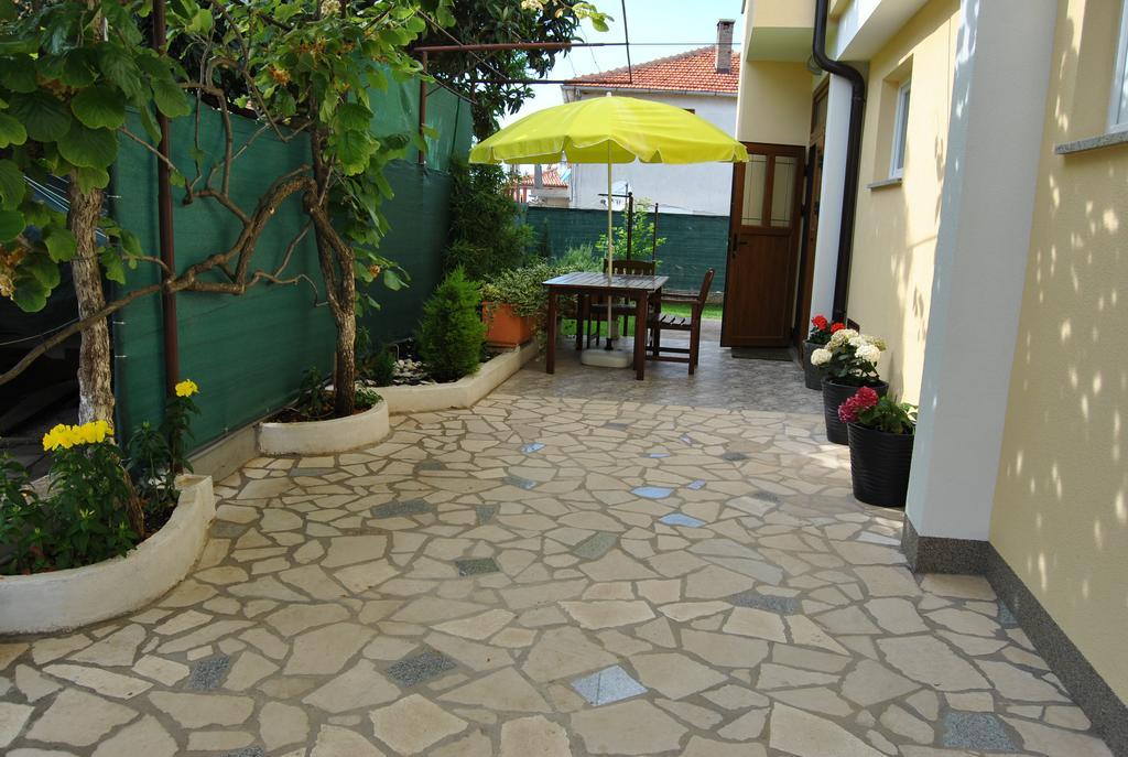 Apartments & Studio Matan Rovinj Bagian luar foto