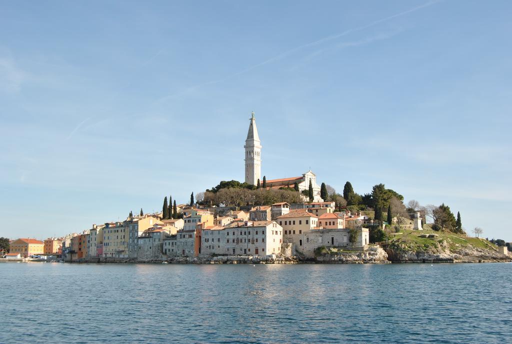 Apartments & Studio Matan Rovinj Bagian luar foto