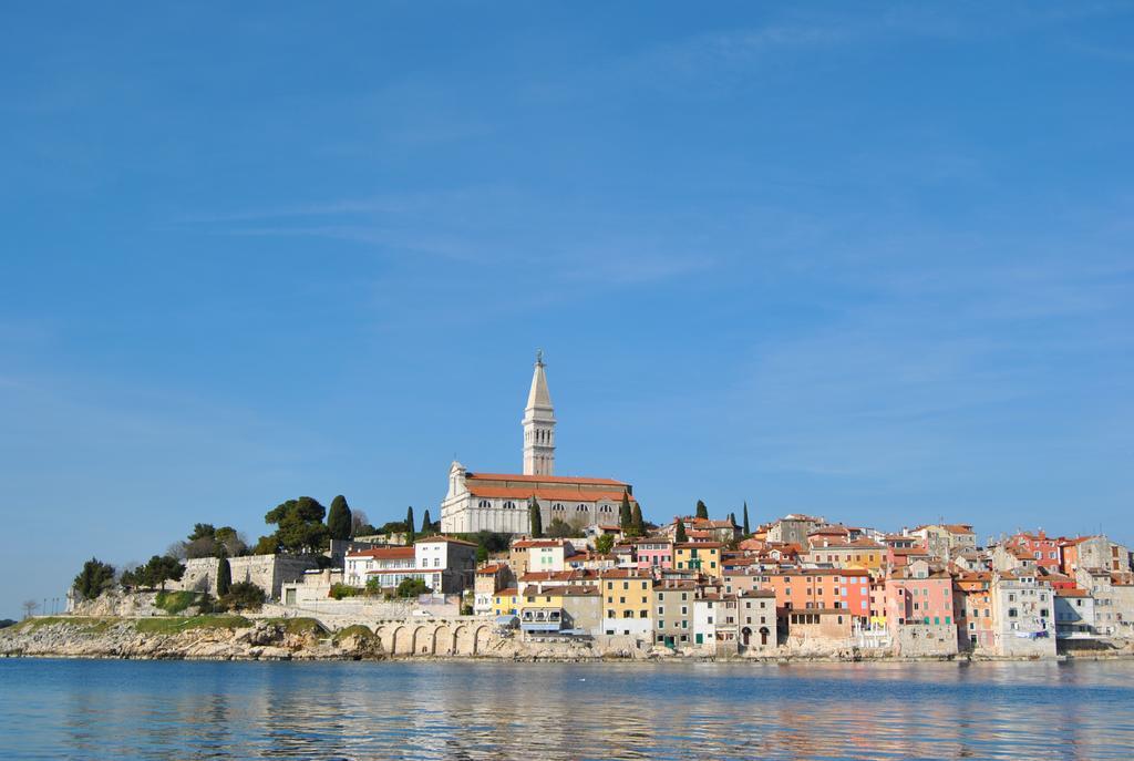 Apartments & Studio Matan Rovinj Bagian luar foto