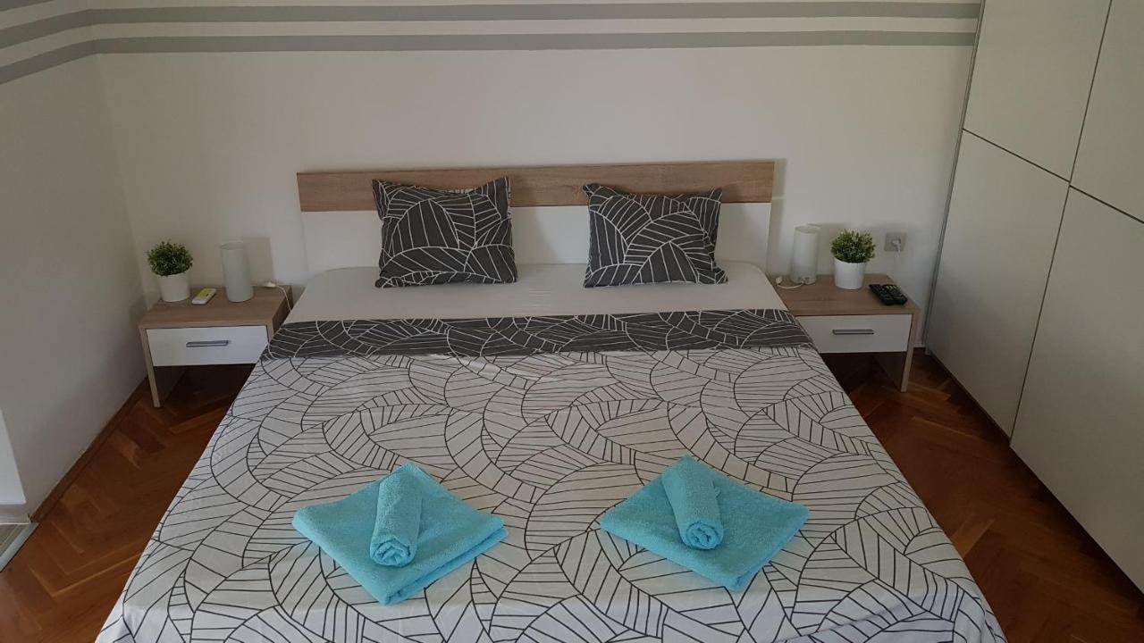 Apartments & Studio Matan Rovinj Bagian luar foto